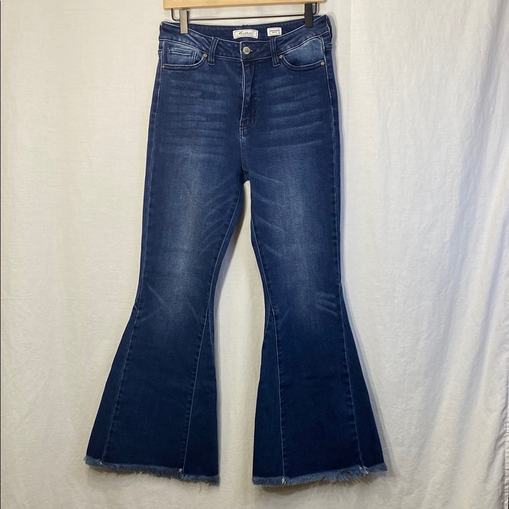 KanCan Women’s 28 Ultra High Rise Super Flare Blue Jeans